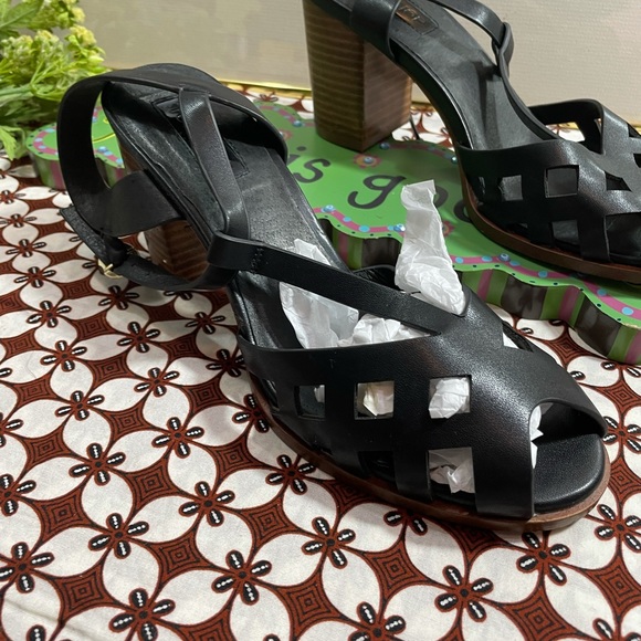 Leather Block heel shoes - Picture 2 of 12